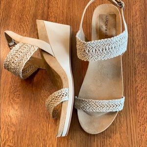 NWOT Lucky Brand Koenn Platform Wedge Sandals, 12